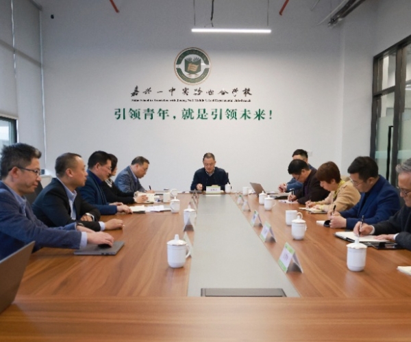 解除疑虑，提升信念，积极有为