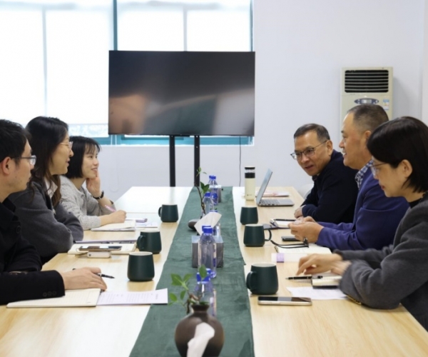 关切关切落实处，政企同心谋发展