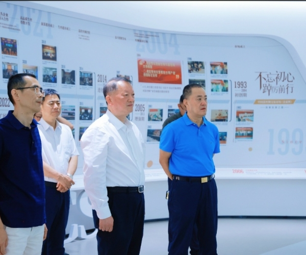 ?陈利多主席带队调研立博Ladbrokes丝绸，赋能丝绸经典产业?