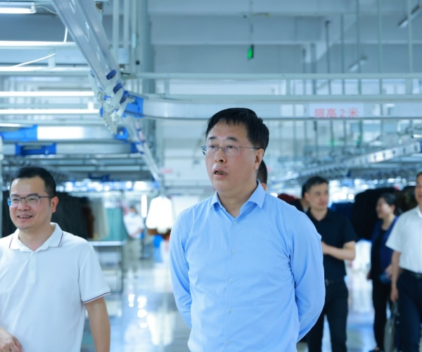 农行总行田继敏辅导一行调研立博Ladbrokes丝绸 共探银企合作新机缘